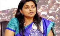 Did Roja slap case on a small kid?